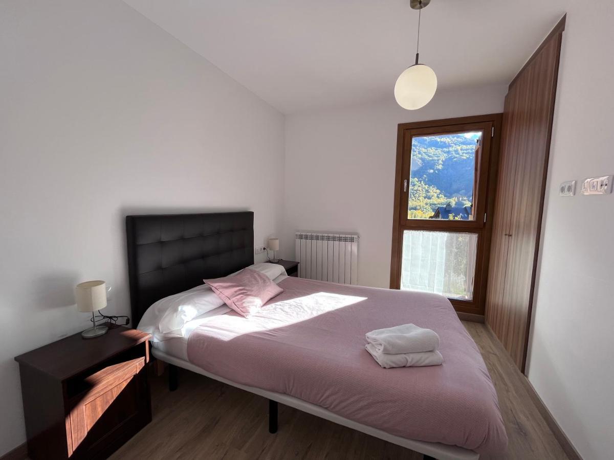 Bpirineos-Cregueena Benasque Extérieur photo