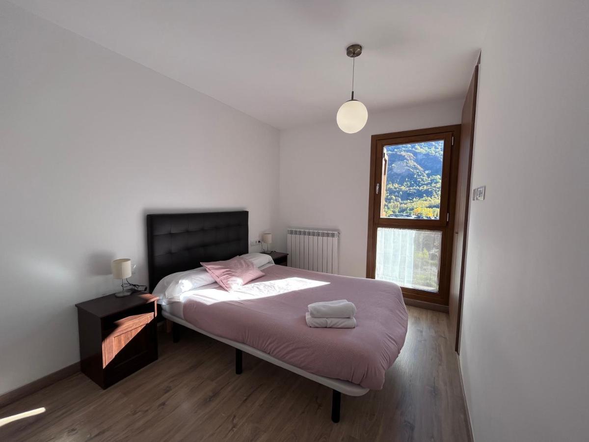 Bpirineos-Cregueena Benasque Extérieur photo