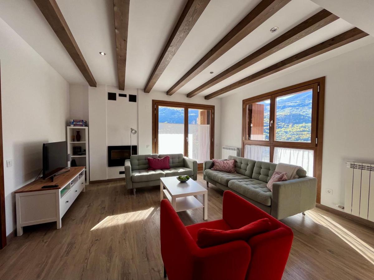 Bpirineos-Cregueena Benasque Extérieur photo